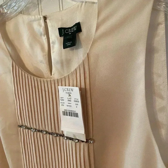 NWT J. Crew factory fully lined sleeveless blouse - Picture 2 of 3
